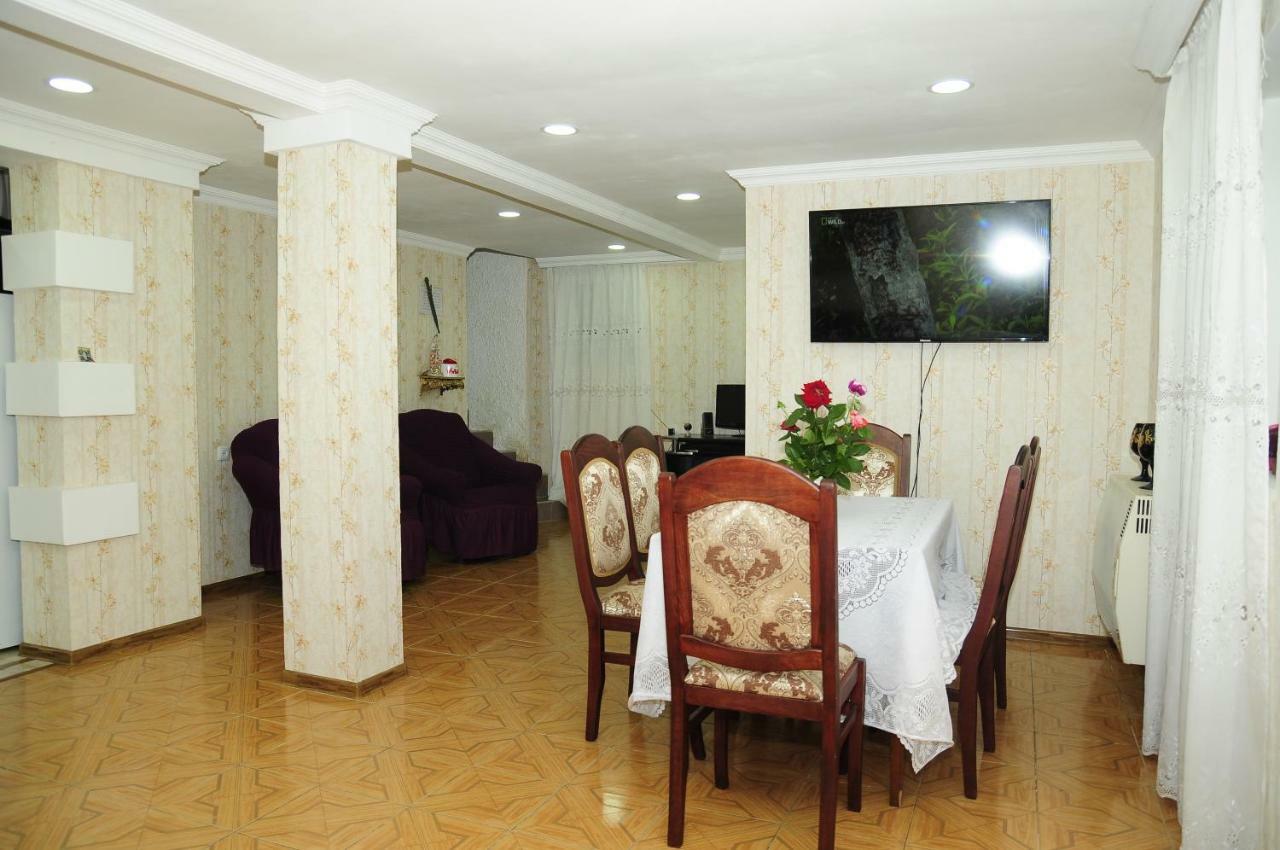 Guest House Ivo Боржоми Экстерьер фото